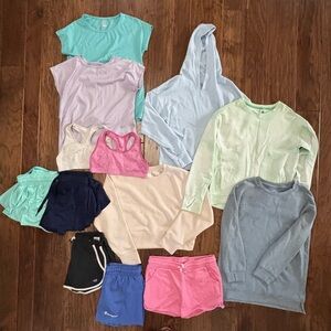 Champion Zella other athletic brands Girls Athletic clothing Lot. 14 pieces